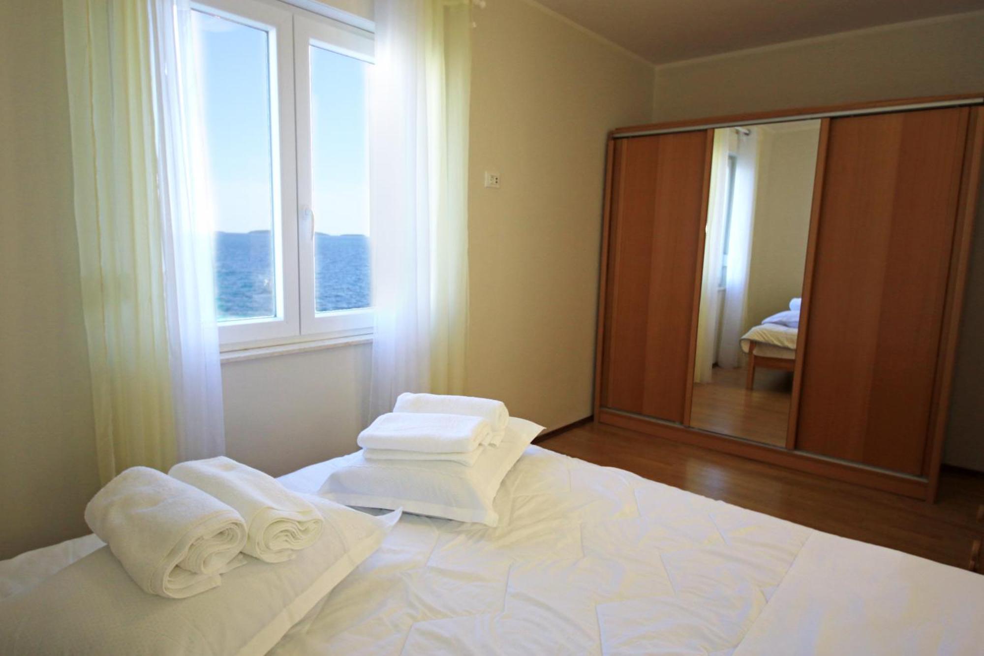 Apartments Superba Brodarica  Phòng bức ảnh