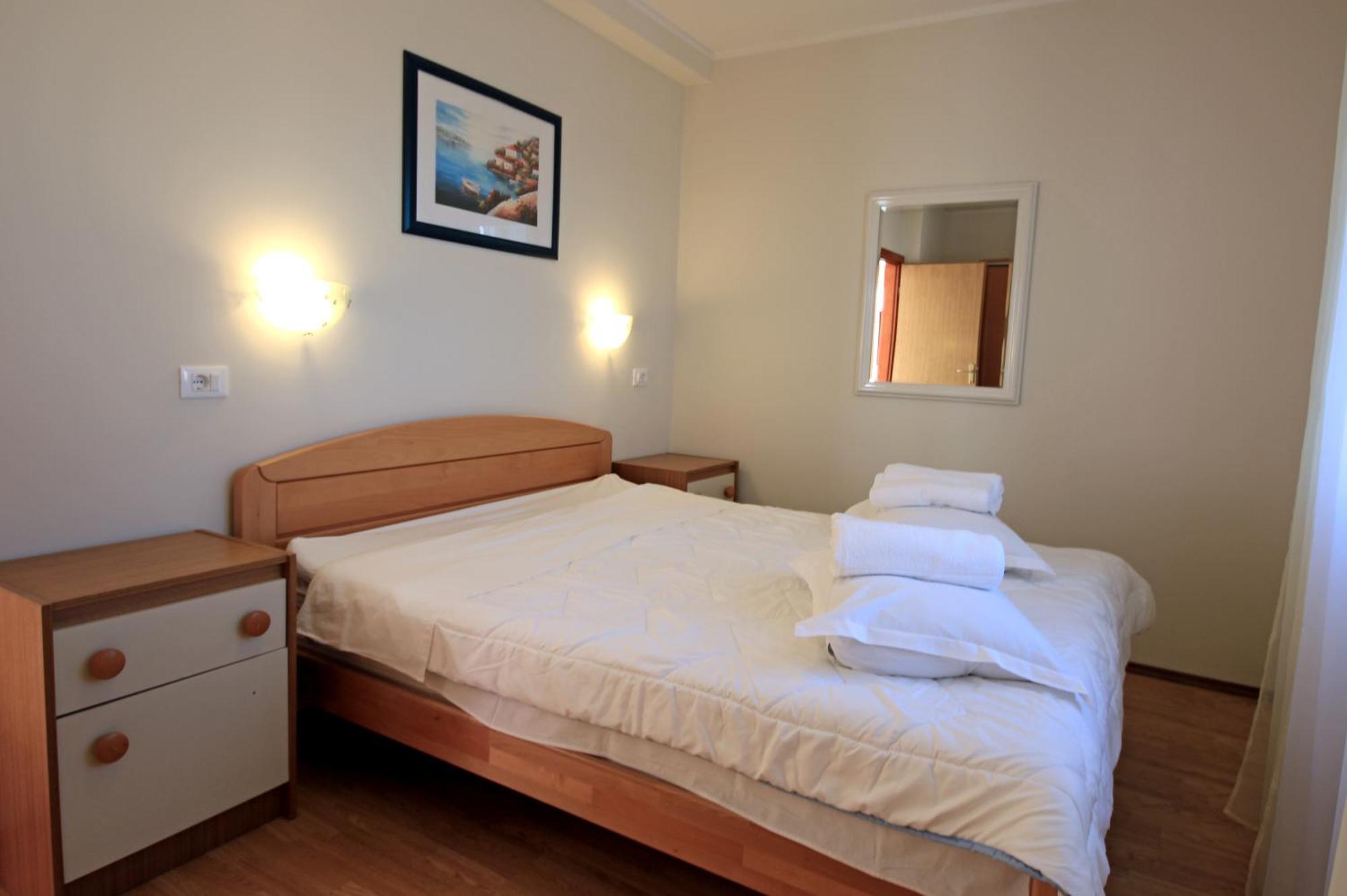 Apartments Superba Brodarica  Phòng bức ảnh