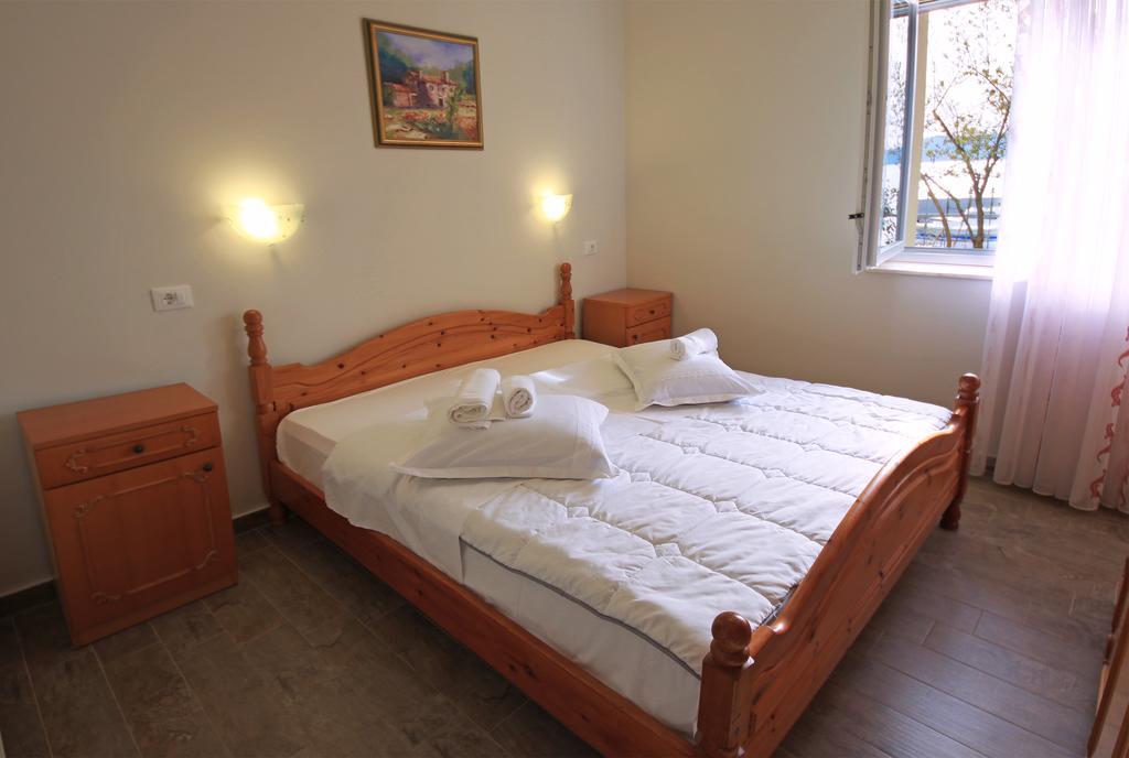 Apartments Superba Brodarica  Ngoại thất bức ảnh